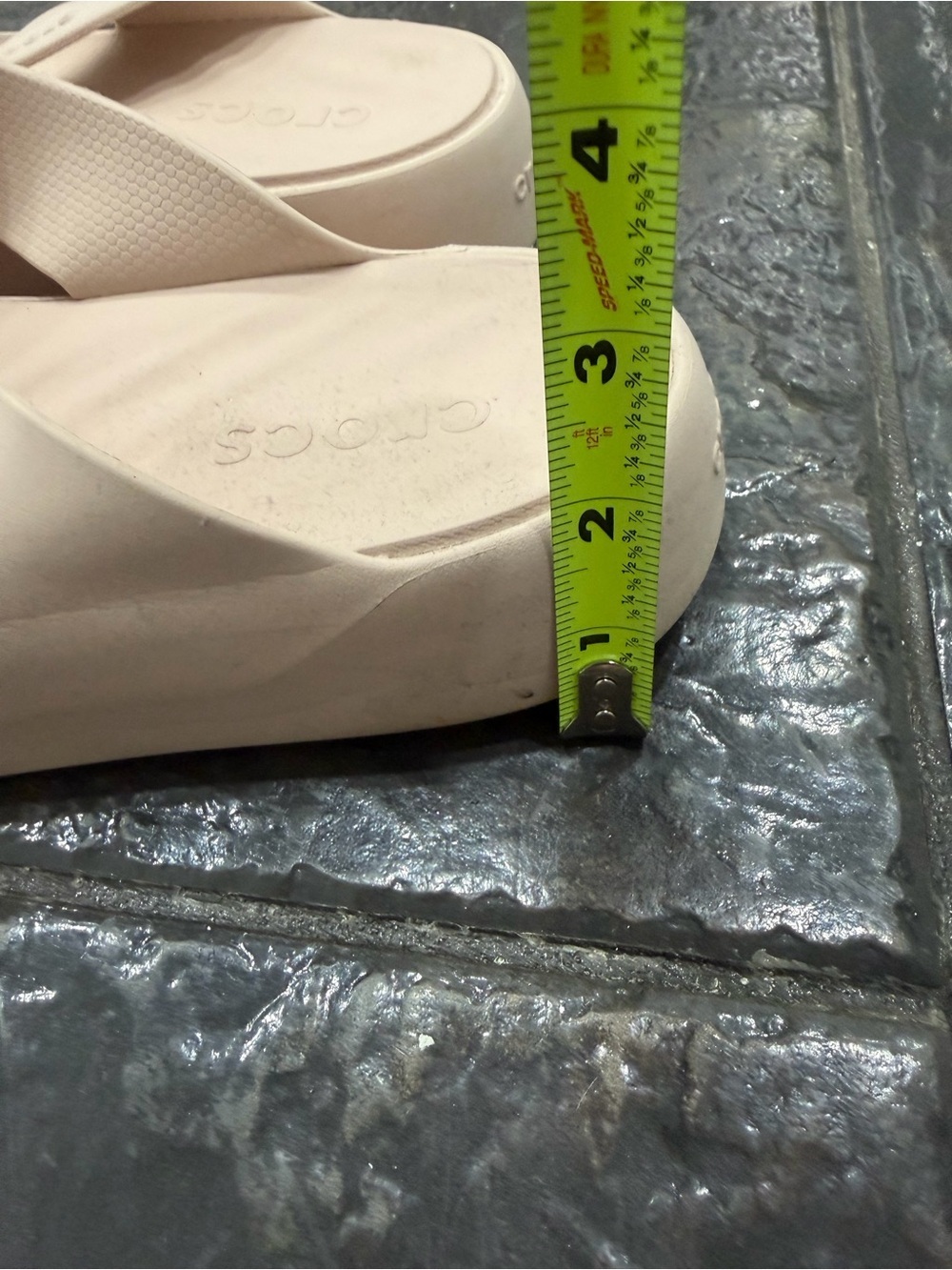Crocs Platform Flip Flops Bone Cream Women’s Size 10 - Picture 6 of 6